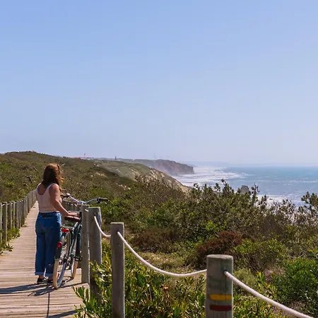 Surf - 7min Walk To The Appartement Pataias