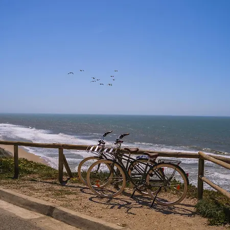 Surf - 7min Walk To The דירה