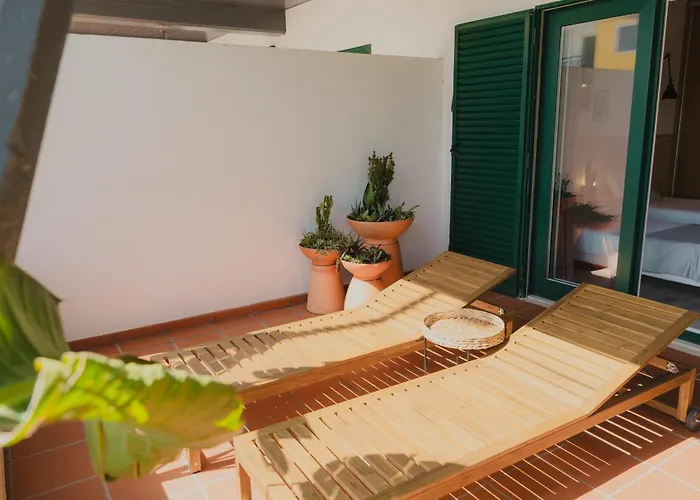 Διαμέρισμα Surf - 7min Walk To The *